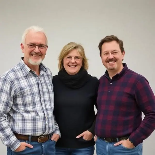 Portrait of the founders of Frozen Berry